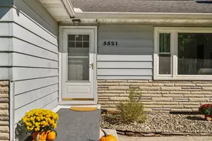 5521 Tuttle Hill Rd, Ypsilanti, MI 48197 - Photo 11