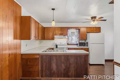 1531 Pennoyer Avenue, Grand Haven, MI 49417 - Photo 15