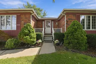 20461 Roche Rd, Trenton, MI 48183 - Photo 3