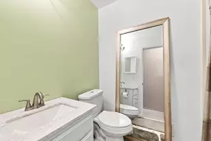 20461 Roche Rd, Trenton, MI 48183 - Photo 13