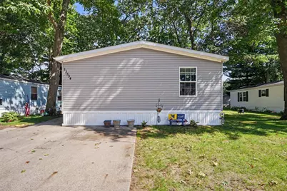 13554 Pinewood Drive, Grand Haven, MI 49417 - Photo 3