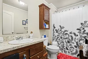 13554 Pinewood Dr, Grand Haven, MI 49417 - Photo 21