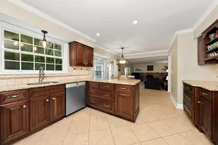 9022 Whittlesey Lake Dr, Plymouth, MI 48170 - Photo 17
