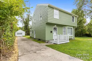 334 Division St, Ionia, MI 48846 - Photo 1