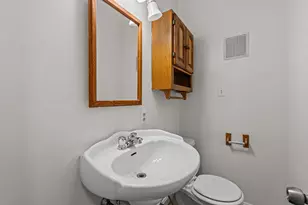 2055 Godwin Ave SE, Grand Rapids, MI 49507 - Photo 17