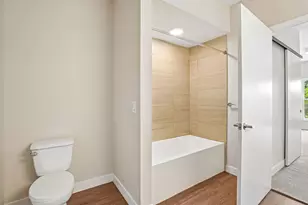 2675 Burton Rd, Ann Arbor, MI 48104 - Photo 25