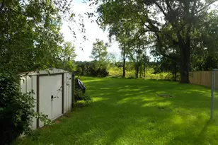 12247 M-40, Gobles, MI 49055 - Photo 7