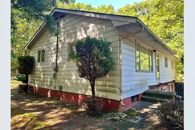2439 N Lakeshore Drive, Ludington, MI 49431 - Photo 1
