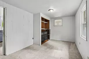 210 N 16th Street N, Springfield, MI 49037 - Photo 7