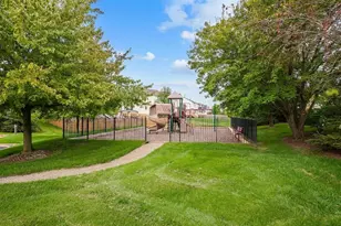 7191 Roxbury Dr, Ypsilanti, MI 48197 - Photo 41