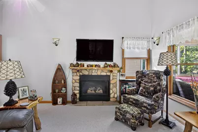 8665 N Island Drive #2, Canadian Lakes, MI 49346 - Photo 15