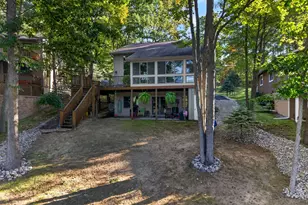 8665 N Island Dr, Canadian Lakes, MI 49346 - Photo 5