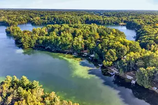 8665 N Island Dr, Canadian Lakes, MI 49346 - Photo 11