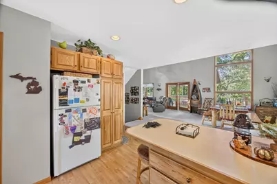 8665 N Island Drive #2, Canadian Lakes, MI 49346 - Photo 21