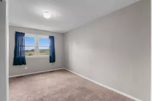 3771 Reading Rd E, Osseo, MI 49266 - Photo 9