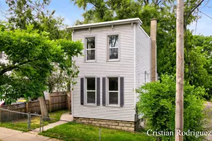 243 Fairbanks St NE, Grand Rapids, MI 49503 - Photo 1
