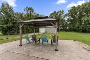 23099 S Shore Dr, Edwardsburg, MI 49112 - Photo 7