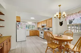 1611 Regent St, Niles, MI 49120 - Photo 9