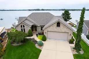 695 Pearl Beach Dr S, Coldwater, MI 49036 - Photo 43