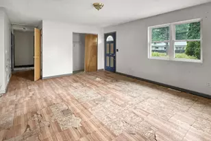 912 E James St, White Cloud, MI 49349 - Photo 13