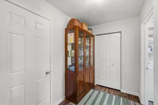 2745 Jordan River Dr, Fowlerville, MI 48836 - Photo 17