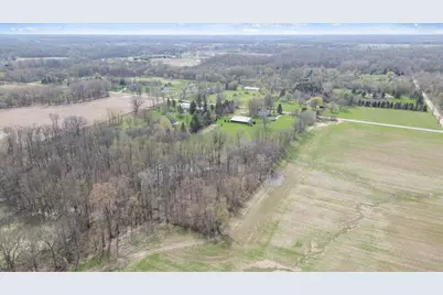 975 Elliott Road, Fowlerville, MI 48836 - Photo 35