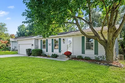 918 N Park Court NE, Grand Rapids, MI 49525 - Photo 3