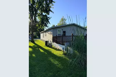 4484 Gardens Boulevard NW, Grand Rapids, MI 49534 - Photo 21