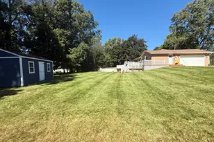 6817 Springbrook Ln, Kalamazoo, MI 49004 - Photo 5