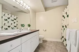 1735 Laramy Ln, Hudsonville, MI 49426 - Photo 13