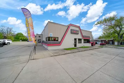 221 W Prospect Street, Jackson, MI 49203 - Photo 3