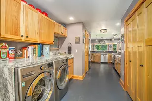 23521 Struwin Rd, Battle Creek, MI 49017 - Photo 11