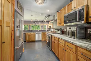 23521 Struwin Rd, Battle Creek, MI 49017 - Photo 7
