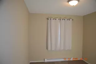 5519 E Karen Ct, Stevensville, MI 49127 - Photo 17