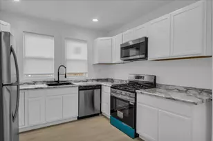 2725 Leslie St, Detroit, MI 48238 - Photo 17