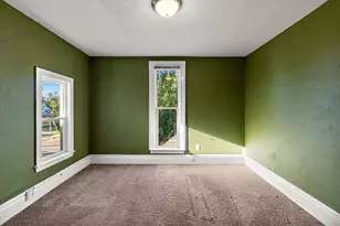 1758 Coit Ave NE, Grand Rapids, MI 49505 - Photo 47