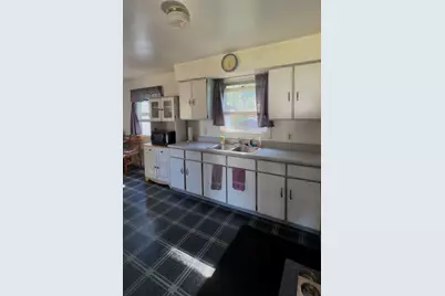 5618 Lantana Avenue, Kalamazoo, MI 49048 - Photo 3