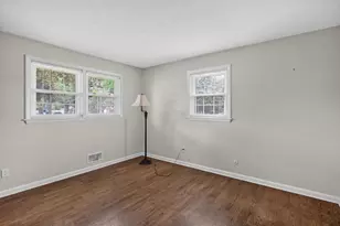 903 Thorntree Blvd, Jackson, MI 49203 - Photo 37