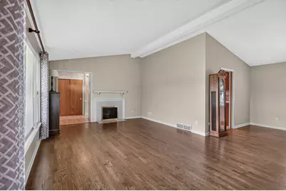 903 Thorntree Boulevard, Jackson, MI 49203 - Photo 5