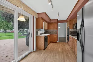 903 Thorntree Blvd, Jackson, MI 49203 - Photo 19