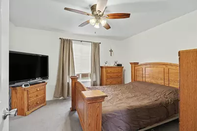 48680 Wheatfield Street, Chesterfield, MI 48051 - Photo 11