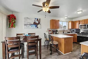 48680 Wheatfield St, Chesterfield, MI 48051 - Photo 9
