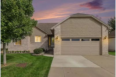 48680 Wheatfield Street, Chesterfield, MI 48051 - Photo 1