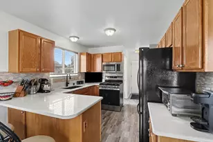 48680 Wheatfield St, Chesterfield, MI 48051 - Photo 7