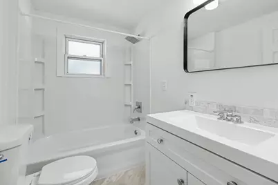 21 Frontenac Street SE, Wyoming, MI 49548 - Photo 11