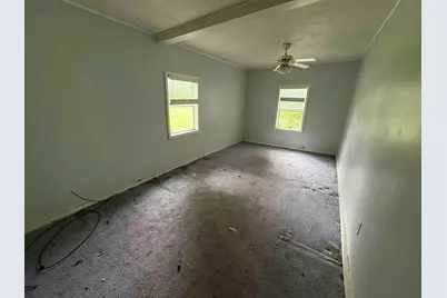 1055 Hall Street, Benton Harbor, MI 49022 - Photo 9