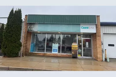 124 W Upton Avenue, Reed City, MI 49677 - Photo 5