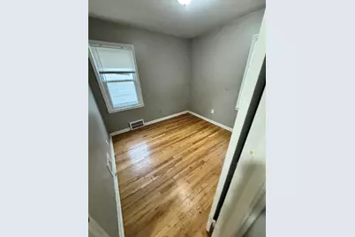 18965 Elkhart Street, Harper Woods, MI 48225 - Photo 11