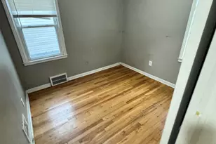 18965 Elkhart St, Harper Woods, MI 48225 - Photo 11