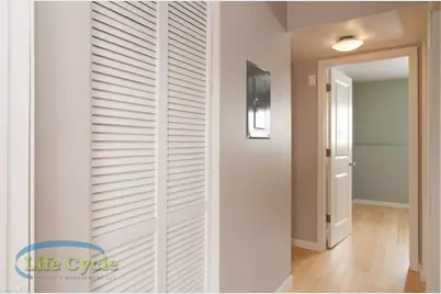 822 Carrier Creek Boulevard NE, Grand Rapids, MI 49503 - Photo 11
